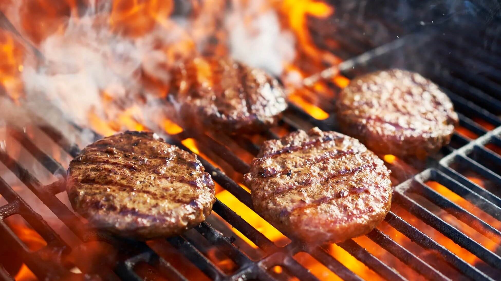 طرز تهیه همبرگر با تابه گریل